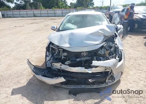 2022 Toyota Corolla Le z USA, uszkodzony, nr VIN 5YFEPMAE1NP383866